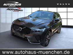 Platinum grey / (grau) Gebraucht 2023 Volvo XC60 R-Design SUV | 55.990 € (Etwas zu teuer)