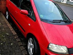 Rot Gebraucht 2004 Seat Alhambra Van / Kleinbus | 1.850 € (Guter Preis)