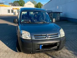 Grau Gebraucht 2008 Citroën Berlingo Advance Van / Kleinbus | 2.700 € (Guter Preis)