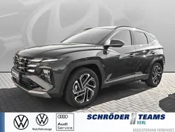 Cypress green Neu 2025 Hyundai Tucson Prime SUV | 41.790 € (Etwas zu teuer)