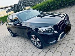 Schwarz Gebraucht 2017 Mercedes GLC220 SUV | 24.300 € (Fairer Preis)
