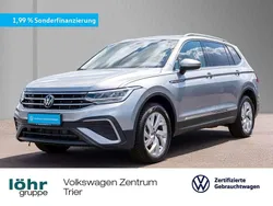 Pyritsilber metallic Gebraucht 2024 VW Tiguan Allspace Life SUV | 38.280 € (Guter Preis)