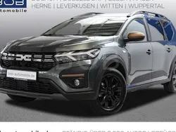 Grün Gebraucht 2024 Dacia Jogger Extreme Kombi | 26.888 € (Fairer Preis)