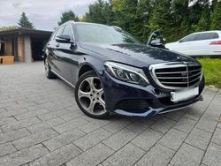 Blau Gebraucht 2015 Mercedes C220 Kombi | 11.000 € (Etwas zu teuer)