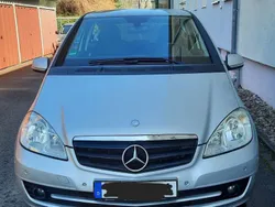 Silber Gebraucht 2010 Mercedes A150 Limousine | 8.500 € (Teuer)