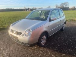 Silber Gebraucht 2001 VW Lupo Kleinwagen | 1.950 € (Etwas zu teuer)