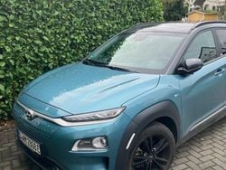 Blau Gebraucht 2020 Hyundai Kona Premium SUV | 18.000 € (Guter Preis)