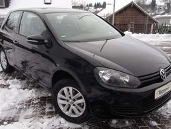Schwarz Gebraucht 2011 VW Golf VI Trendline Kleinwagen | 4.700 € (Guter Preis)