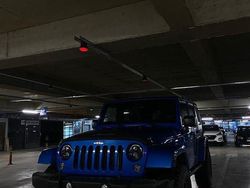 Blau Gebraucht 2015 Jeep Wrangler Sahara SUV | 24.500 € (Etwas zu teuer)