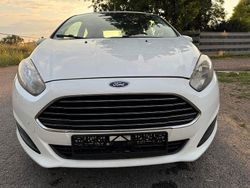 Weiß Gebraucht 2013 Ford Fiesta Trend Kleinwagen | 1.999 € (Fairer Preis)