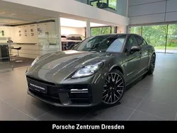 Aventuringrünmetallic Neu 2025 Porsche Panamera 4 Limousine | 157.900 € (Guter Preis)