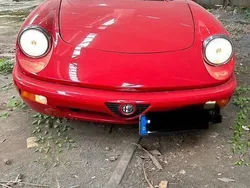 Rot Gebraucht 1993 Alfa Romeo Spider Cabrio | 15.900 €