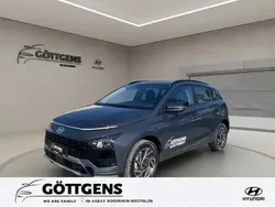 Mangrove green / mic Gebraucht 2024 Hyundai Bayon Trend SUV | 20.980 € (Guter Preis)