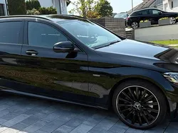 Schwarz Gebraucht 2021 Mercedes C300 AMG line Kombi | 33.800 € (Fairer Preis)