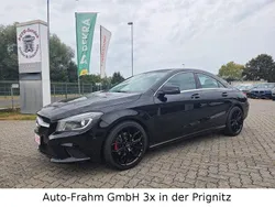 Schwarz Gebraucht 2014 Mercedes CLA180 Limousine | 14.890 € (Fairer Preis)