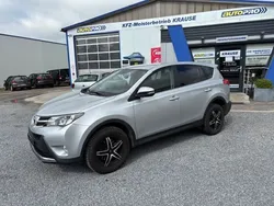 Silber Gebraucht 2015 Toyota RAV4 Edition SUV | 14.550 € (Guter Preis)