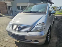 Silber Gebraucht 2004 Mercedes A190 Elegance Limousine | 1.700 € (Superpreis)