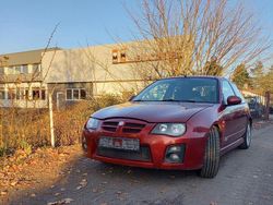 Rot Gebraucht 2005 MG ZR Kleinwagen | 6.350 €