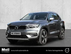 Grau Gebraucht 2019 Volvo XC40 Momentum SUV | 26.390 € (Fairer Preis)