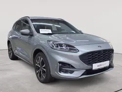 Solar silver metallic Gebraucht 2022 Ford Kuga ST-Line X SUV | 21.490 € (Superpreis)