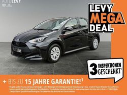 Mysticschwarz Gebraucht 2022 Toyota Yaris Hybrid Business Edition Kleinwagen | 17.390 € (Guter Preis)