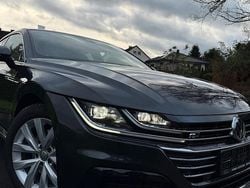 Grau Gebraucht 2019 VW Arteon Limousine | 22.100 € (Guter Preis)