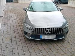 Grau Gebraucht 2019 Mercedes A180 Coupé | 24.000 € (Fairer Preis)