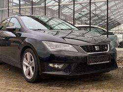 Schwarz Gebraucht 2015 Seat Leon Business Limousine | 11.380 € (Fairer Preis)