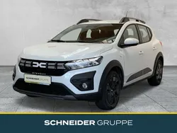 Weiß Gebraucht 2024 Dacia Sandero Expression Kleinwagen | 15.990 € (Guter Preis)
