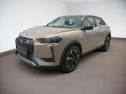 Grau/lackierung chrystal pearl Gebraucht 2024 DS Automobiles DS3 Crossback SUV | 21.990 € (Fairer Preis)
