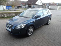 Fjordblau met. Gebraucht 2008 Kia Ceed Sportswagon EX Kombi | 2.200 €