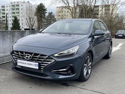 Teal blue Gebraucht 2024 Hyundai i30 Limousine | 17.988 € (Guter Preis)
