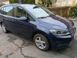 Blau Gebraucht 2020 VW Touran Van / Kleinbus | 19.400 € (Guter Preis)