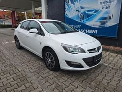 Weiß Gebraucht 2013 Opel Astra Active Limousine | 3.700 € (Guter Preis)