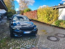 Schwarz Gebraucht 2019 BMW 330 Limousine | 26.000 € (Fairer Preis)