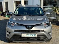 Silber Gebraucht 2019 Toyota RAV4 Team SUV | 22.900 € (Fairer Preis)