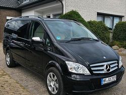 Schwarz Gebraucht 2013 Mercedes Viano Van / Kleinbus | 15.900 € (Fairer Preis)