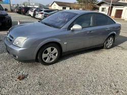Grau Gebraucht 2005 Opel Vectra Limousine | 1.750 € (Fairer Preis)