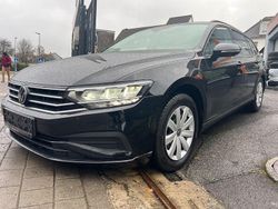 Schwarz Gebraucht 2022 VW Passat Basis Kombi | 16.890 € (Fairer Preis)