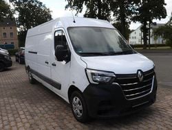 Weiß Gebraucht 2022 Renault Master Komfort Van | 10.347 € (Superpreis)