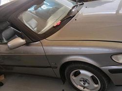 Grau Gebraucht 2001 Saab 9-3 Cabriolet Cabrio | 400 €