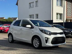 Weiß Gebraucht 2018 Kia Picanto Kleinwagen | 7.800 € (Fairer Preis)