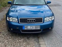 Blau Gebraucht 2003 Audi A4 Limousine | 1.200 € (Guter Preis)