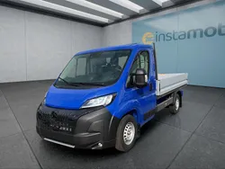 Blau Neu 2025 Peugeot Boxer Van | 44.299 €
