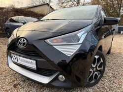 Schwarz Gebraucht 2020 Toyota Aygo Team Kleinwagen | 12.890 € (Fairer Preis)