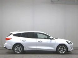 Frost weiss Gebraucht 2020 Ford Focus Cool & Connect Kombi | 6.990 € (Guter Preis)