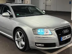 Silber Gebraucht 2008 Audi A8 Limousine | 10.499 €