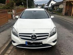 Weiß Gebraucht 2012 Mercedes A180 Limousine | 5.950 € (Superpreis)