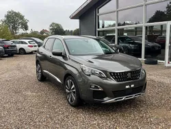Grau Gebraucht 2020 Peugeot 3008 Allure SUV | 14.500 € (Guter Preis)