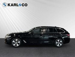 Schwarz Gebraucht 2022 BMW 520 Shadowline Kombi | 34.998 € (Guter Preis)